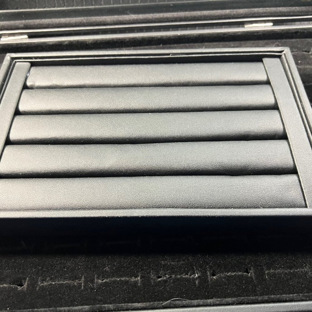 2 Black Leather Ring Holders